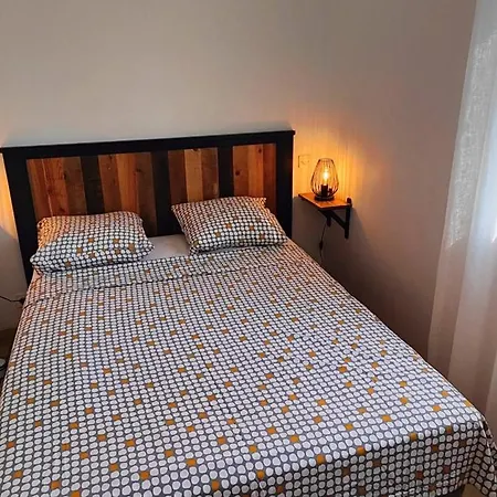 - Avec Piscine Prive Villa Vias